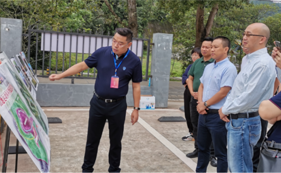 项目调研丨122大阳城集团网站创新公司党委副书记刘荣欣带队赴川旅文投公司调研金龙长城景区